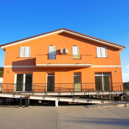 Le Orchidee Bosa Exterior foto